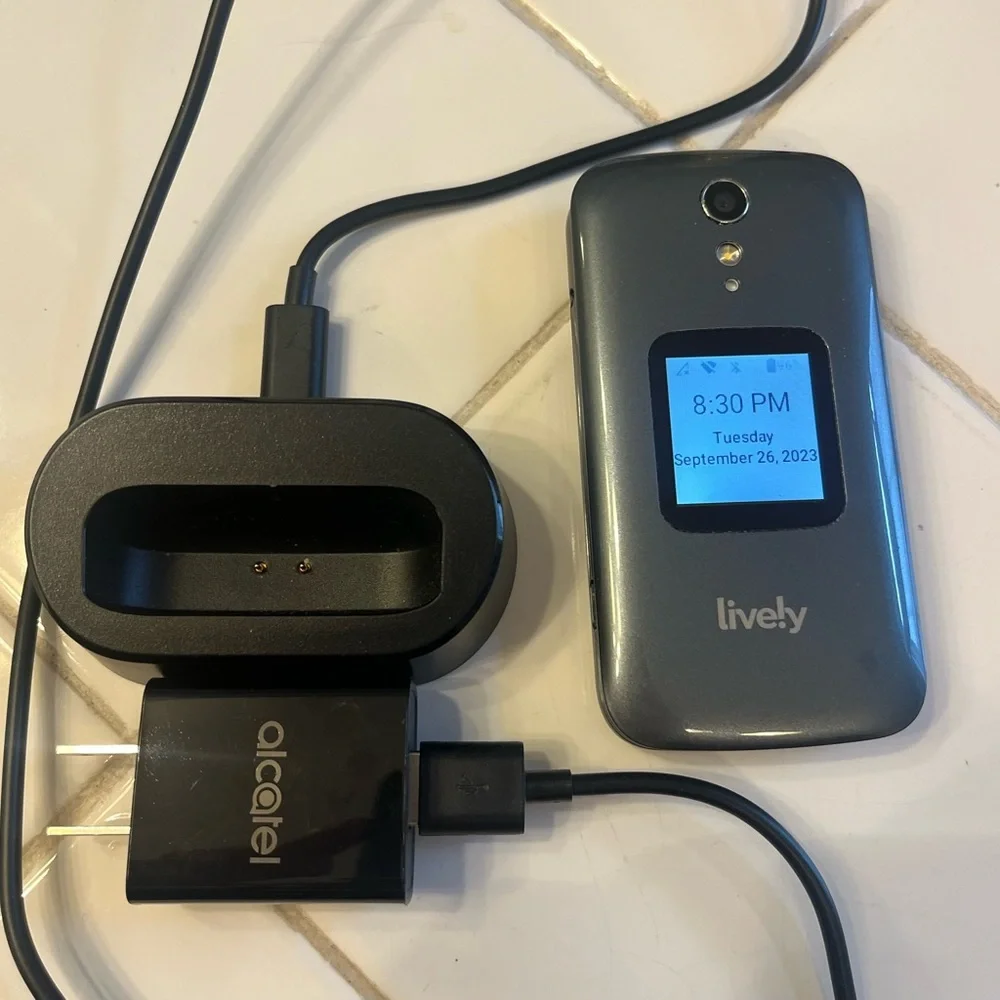 Alcatel Lively Jitterbug Flip2 II 4053S Cell Phone Gray & Black 4G Phone